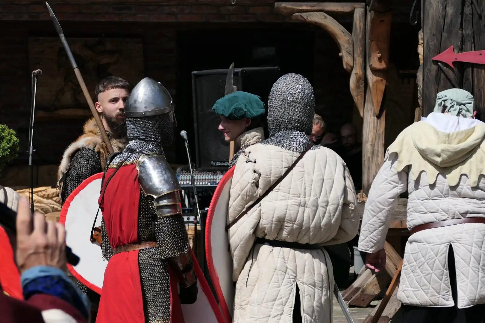 Dni otwarte zamku Stara Baśń w Grybowie: Magia średniowiecza w pełnej krasie