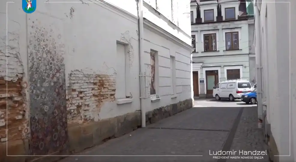 Na ul. Wąskiej pojawiły się dzieła Bolesława Barbackiego w aranżacji MGR-a MORSA