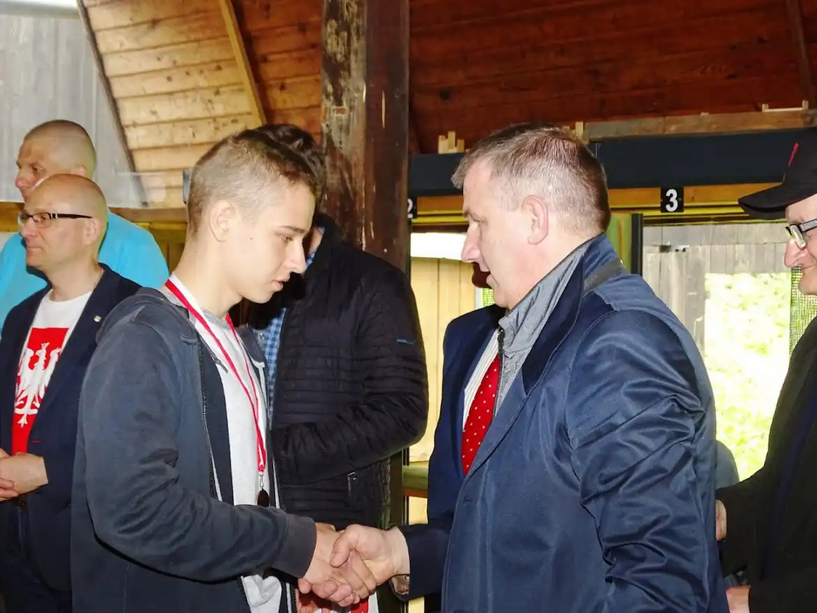 Rocznicowe strzelanie