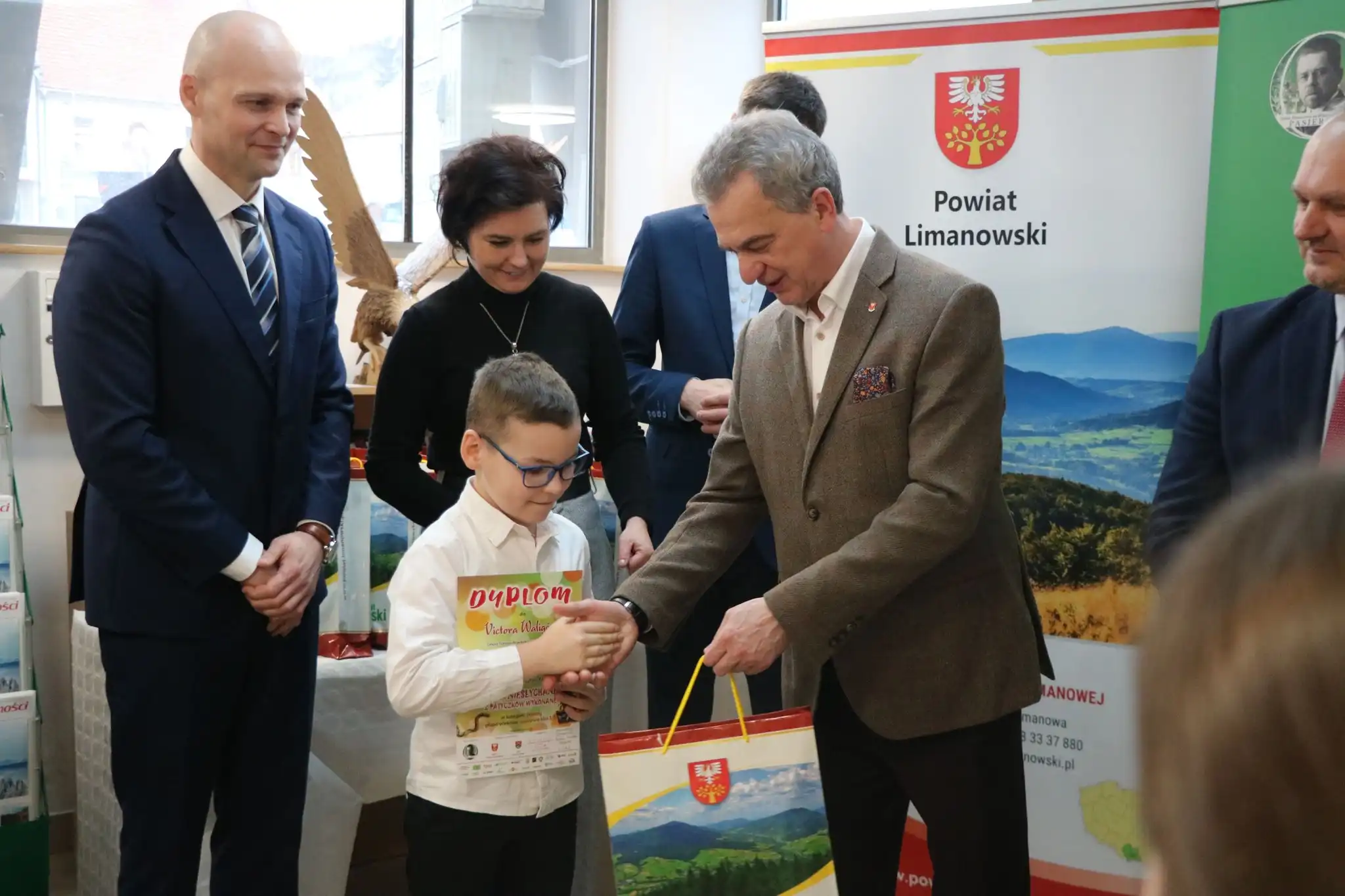 III edycja Powiatowego Konkursu Artystycznego w Limanowej. Kreatywność bez granic