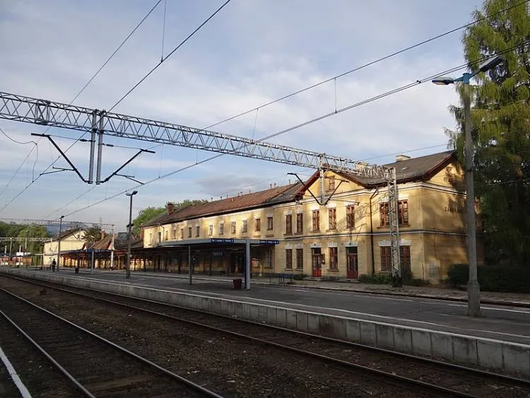 Zakopiański dworzec niebawem zniknie - zastąpi go nowoczesny budynek