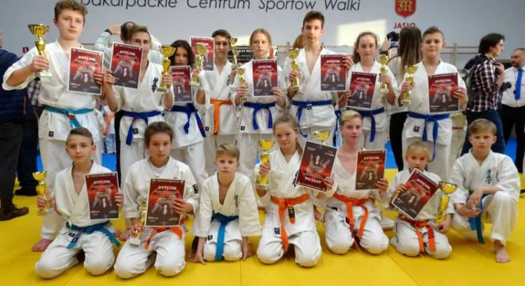 Nowy Sącz ma nowych mistrzów karate - kumite