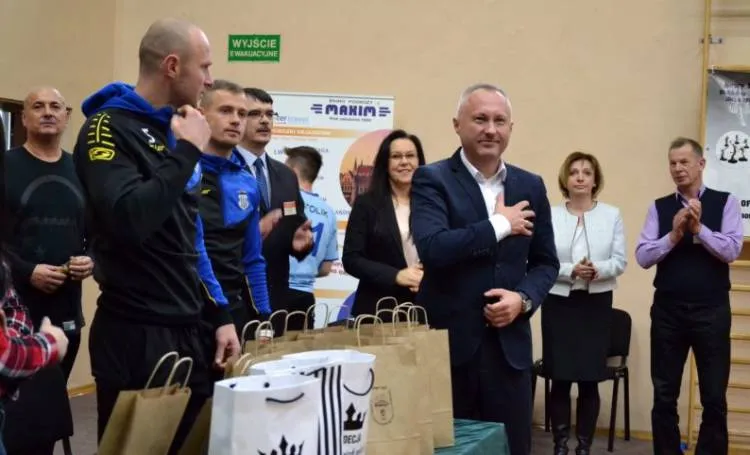 Turniej tenisa stołowego z akcją charytatywną w Nowym Sączu