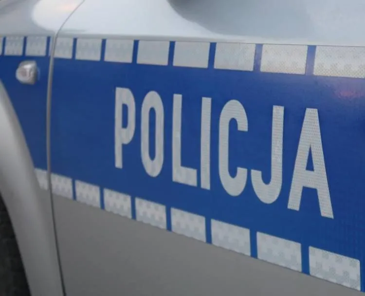 Policja szuka świadków wypadku na ul. Paderewskiego w Nowym Sączu