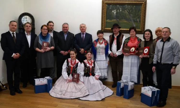 Powiatowa Fonoteka wzbogaciła się o kolejne cztery krążki 