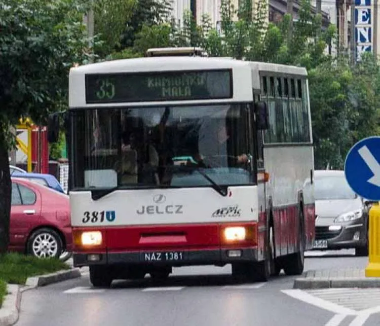 Od nowego roku autobusy za darmo, dla kogo? 