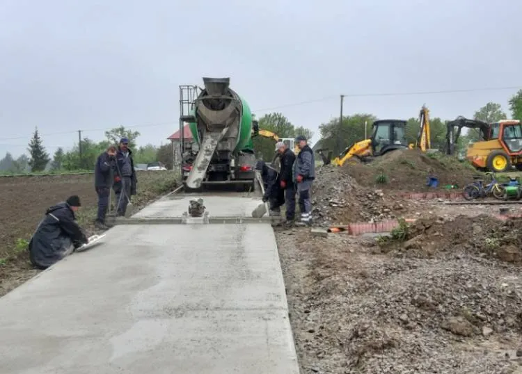 Remont drogi w Wojnarowej nabiera tempa