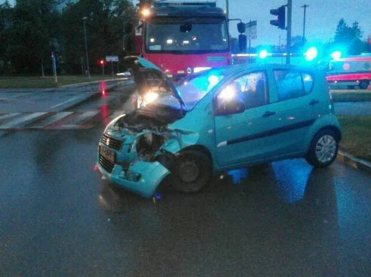 Kolizja w Nowym Sączu. Poszkodowane dziecko