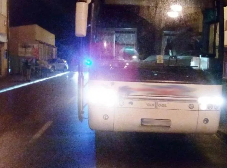 Zderzenie osobówki z autobusem
