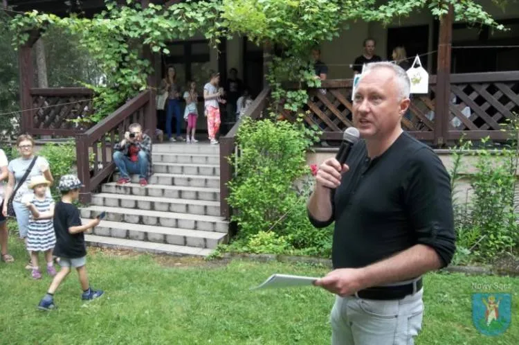 Czytali i bawili się na plantach