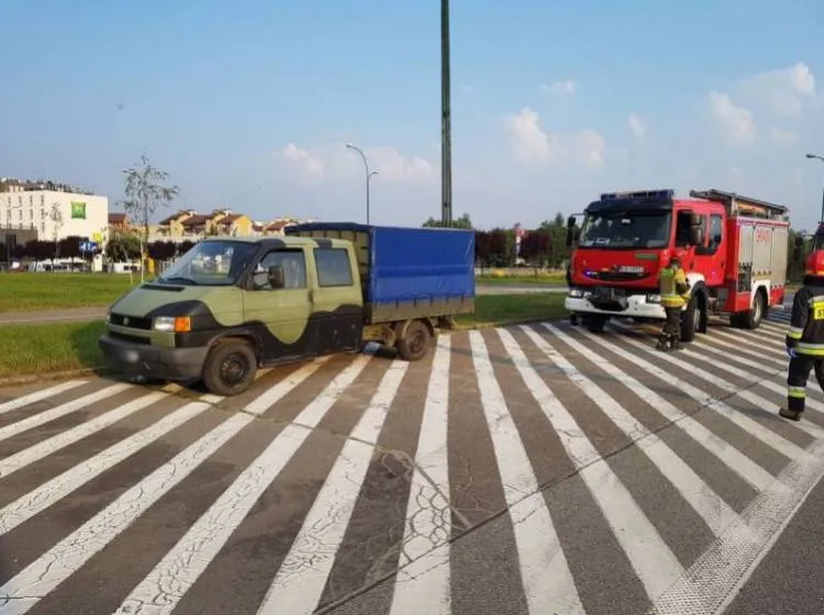 Zderzenie dwóch dostawczaków
