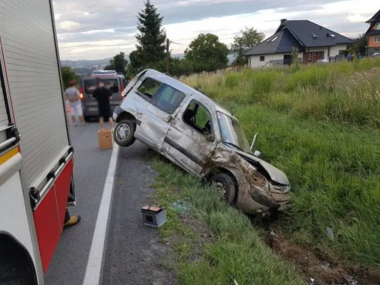 W Biczycach Dolnych samochód wypadł z drogi