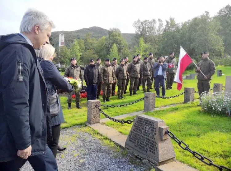 Uczcili pamięć ofiar bitwy o Narwik