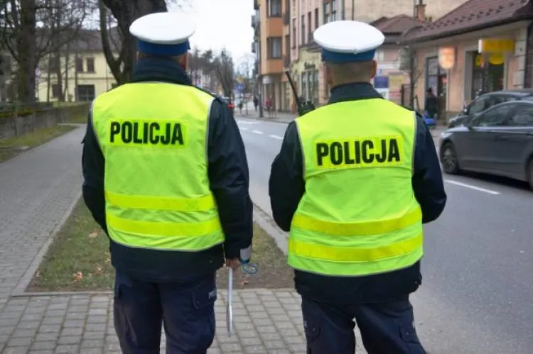 Wysokość mandatu proporcjonalna do zarobku. Nowy pomysł rządu na walkę z piratami.