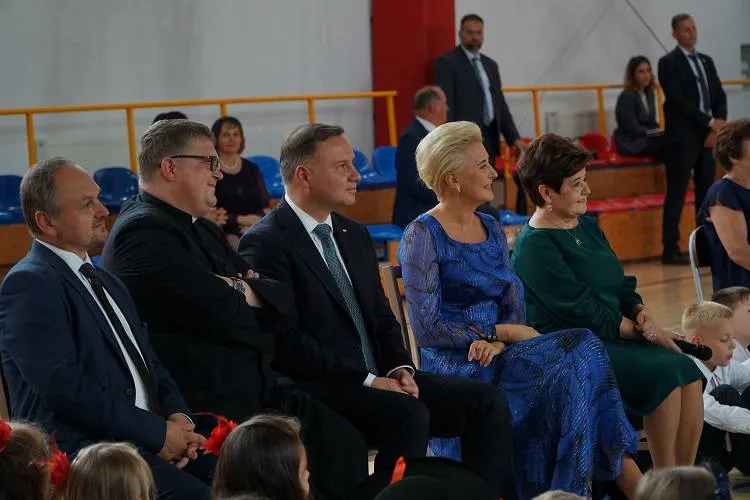 Niecodzienni goście w Szkole w Pasierbcu