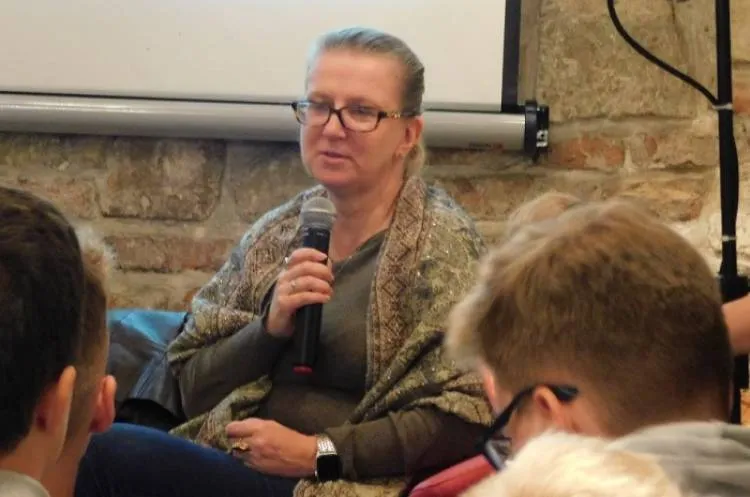 Spotkanie autorskie z Małgorzatą Karoliną Piekarską w Sądeckiej Bibliotece Publicznej