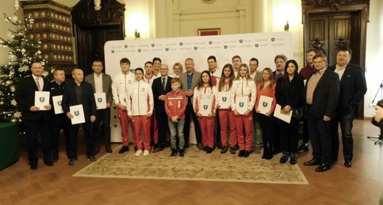 Prezydent nagrodził najlepszych sportowców i trenerów