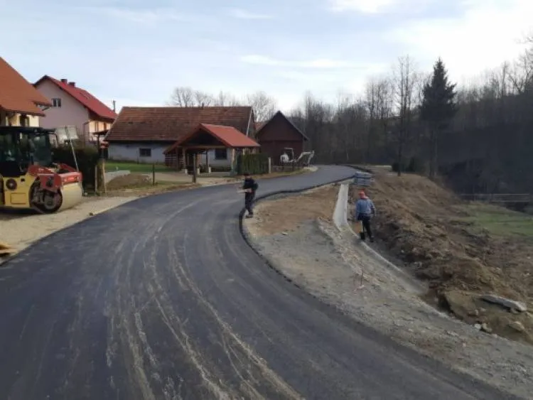 Koniec remontu drogi w Przysietnicy