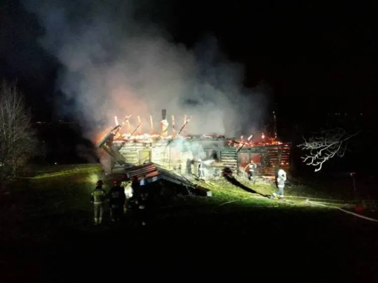 Pożar pustostanu w Popowicach