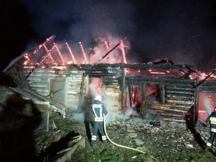 Pożar pustostanu w Popowicach