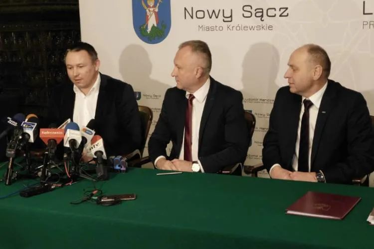 basen nad Łubinką Nowy Sącz