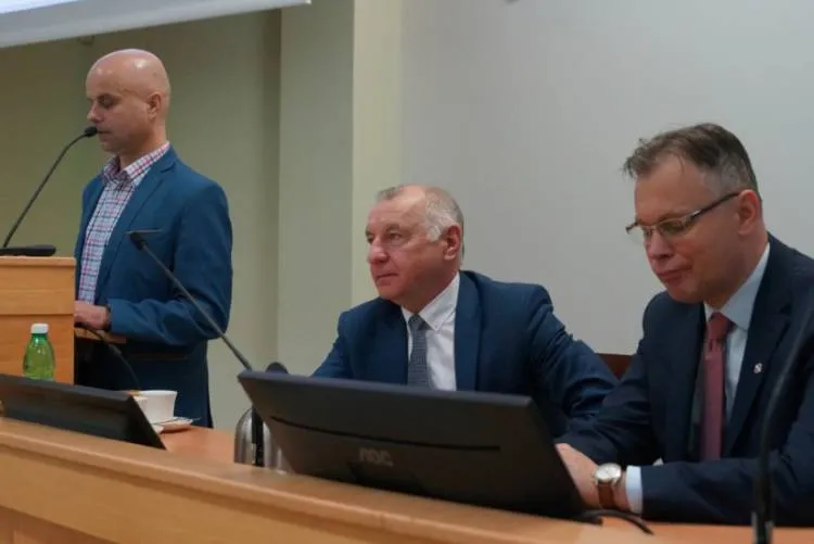 Rozmowy o czystym powietrzu w Starostwie