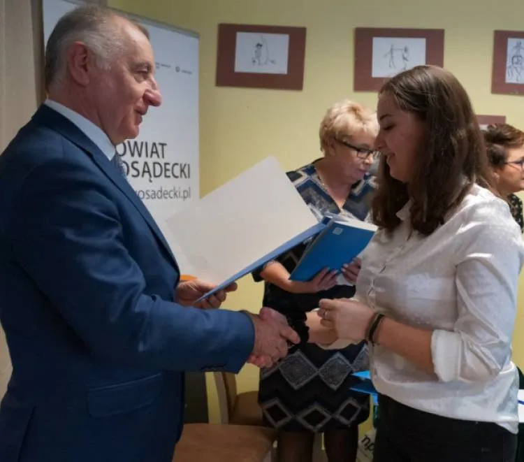 Starosta nagrodził utalentowanych recytatorów