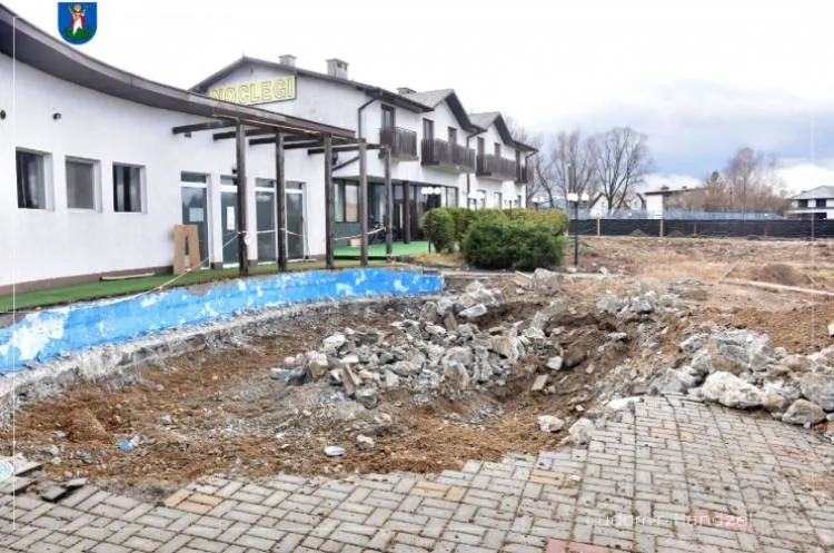 budowa basenu nad Łubinką
