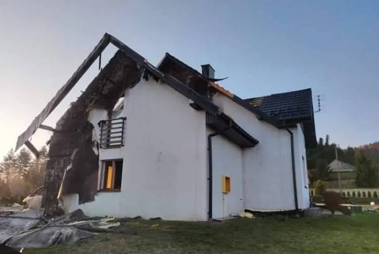pożar wiaty garażowej Siołkowa