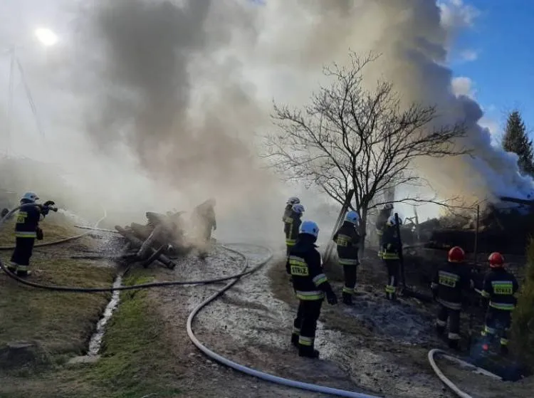 Pożar budynku gospodarczego Żeleźnikowa Wielka