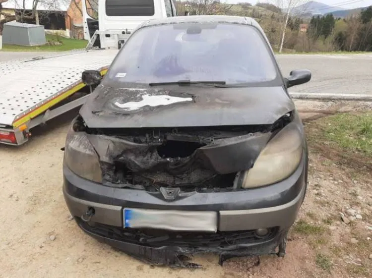pożar samochodu osobowego Stara Wieś
