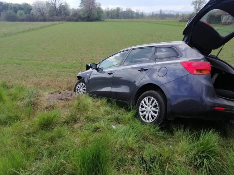 Zderzenie dwóch samochodów osobowych ul. Węgierska Nowy Sącz