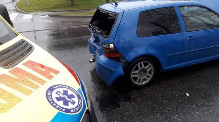 zderzenie dwóch samochodów osobowych ul. Tarnowska Nowy Sącz