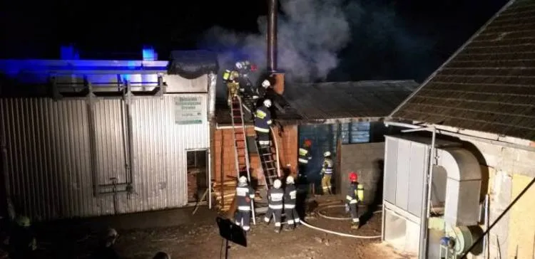 Moszczenica Wyżna. Pożar budynku gospodarczego