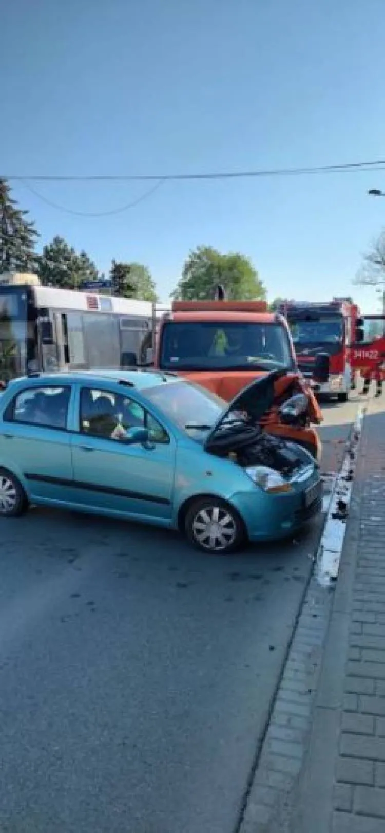 Wypadek na ul. Kolejowej w Nowym Sączu. Jedna osoba poszkodowana