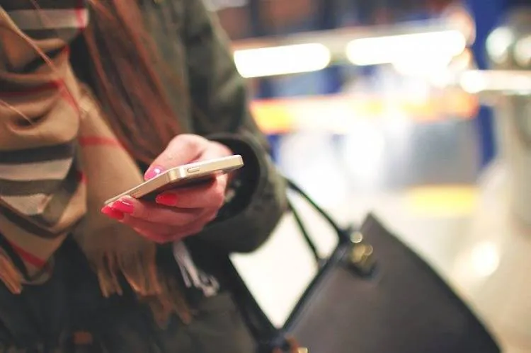 Przez SMS straciła 10 tys. zł