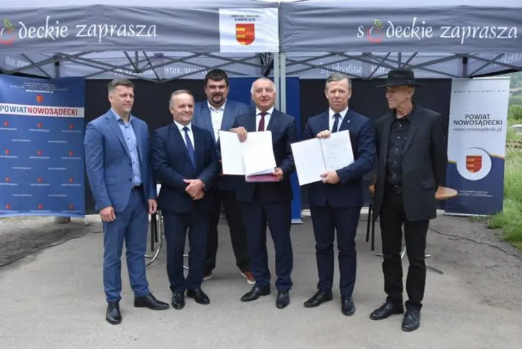 Powiat nowosądecki z dofinansowaniem z FDS na remonty dróg