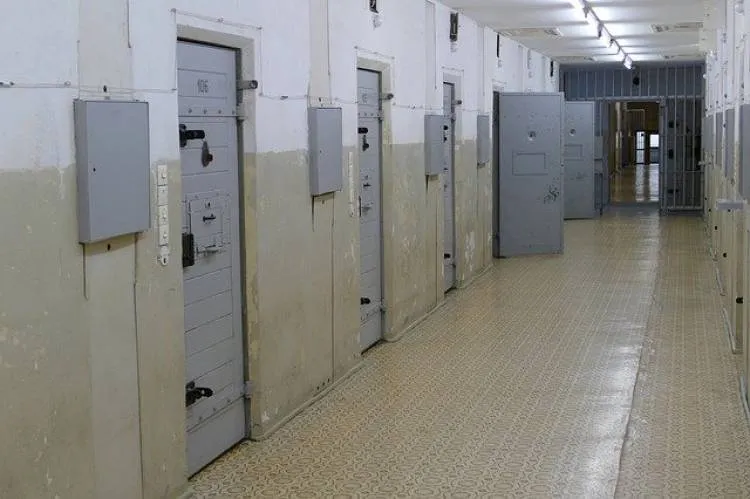 Dopuścił się rozboju. Na wyrok poczeka w areszcie