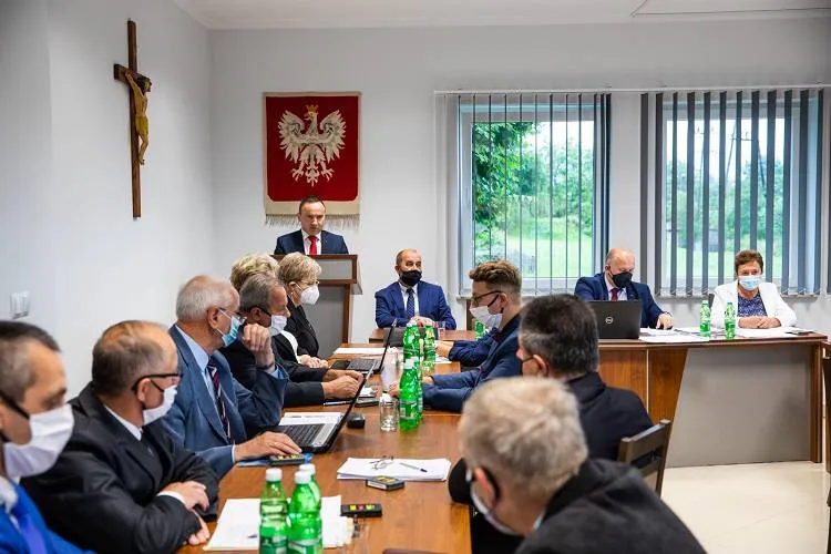 XVIII Sesja Rady Gminy Grybów i wotum zaufania dla Wójta