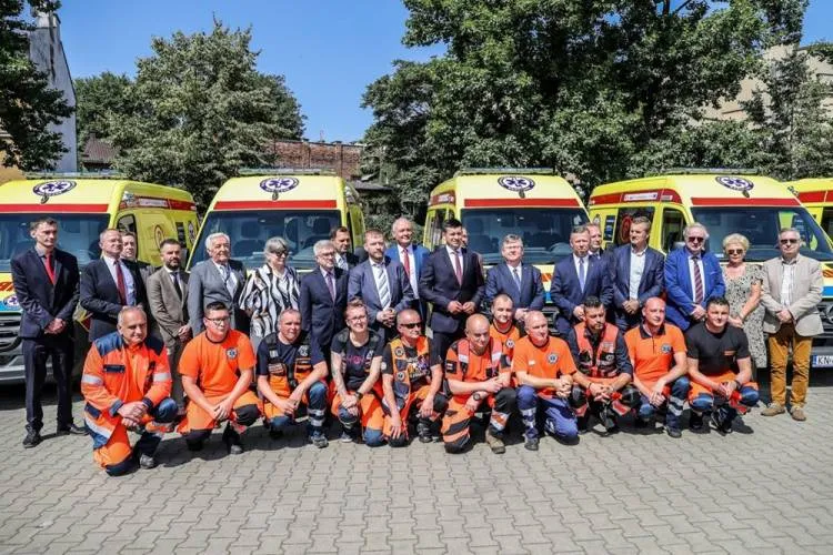 Sądeckie Pogotowie otrzyma dwie karetki w ramach Małopolskiej Tarczy Aktykryzysowej