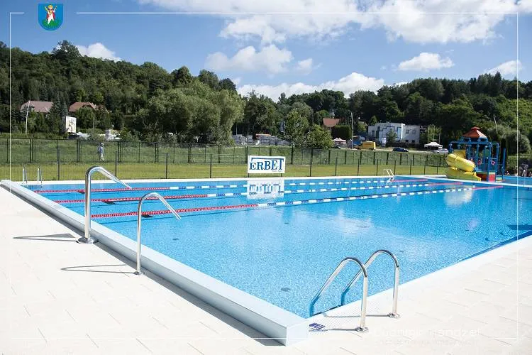 Basen nad Łubinką oficjalnie otwarty Nowy Sącz