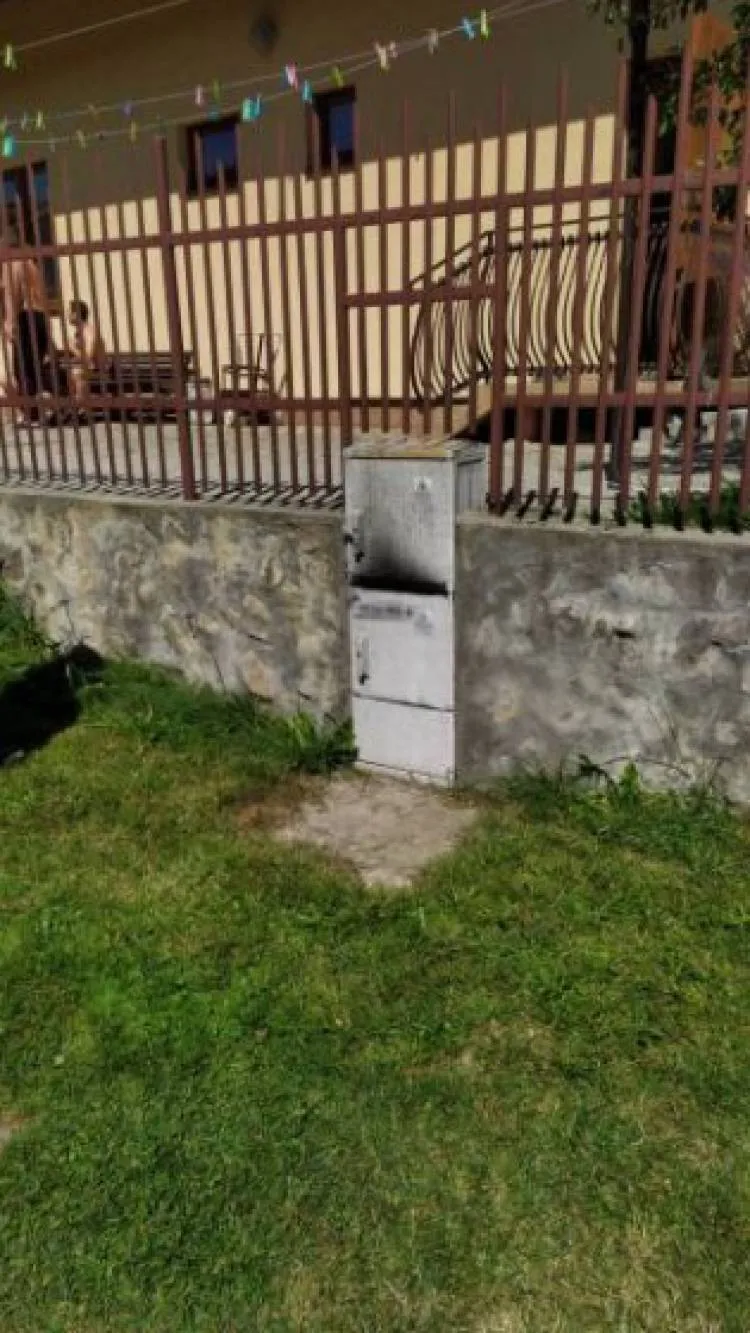 Złockie. Pożar skrzynki elektrycznej