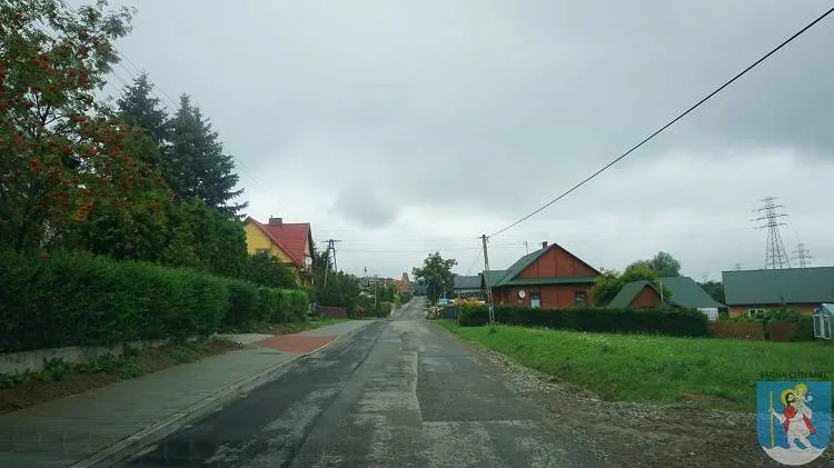 Trwa przebudowa dróg gminnych w Wielogłowach i Librantowej
