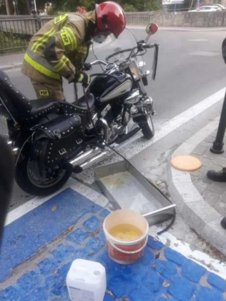  Krynica-Zdrój: Zderzenie samochodu osobowego i motocykla