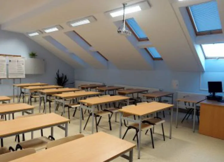 Ponad 3 tysiące uczniów rozpoczyna dzisiaj nowy rok szkolny w placówkach prowadzonych przez Powiat Nowosądecki