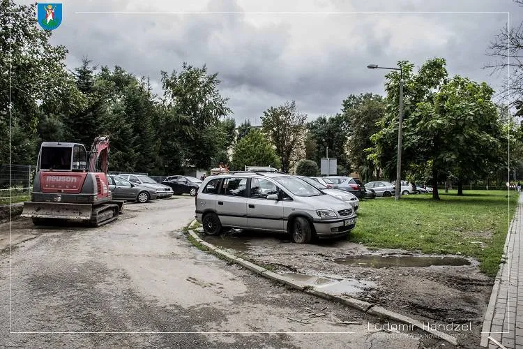 Trwa remont parkingu przy ul. Broniewskiego