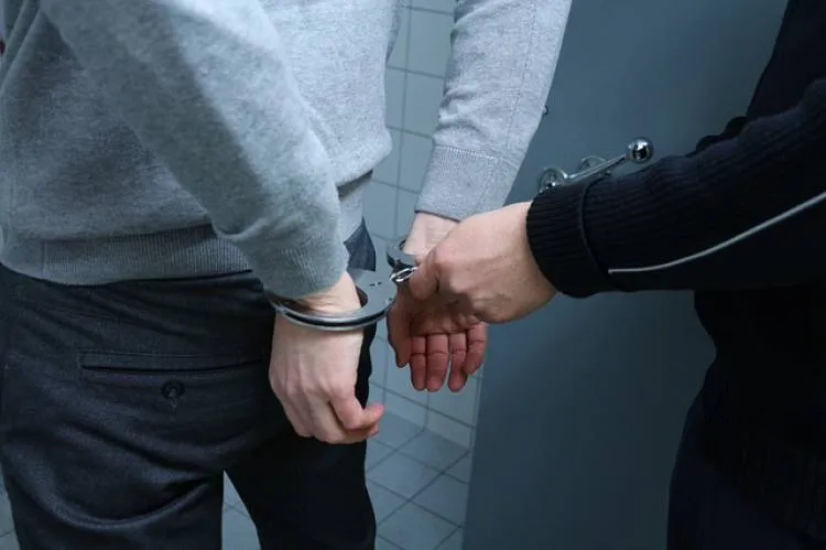 Trzy miesiące aresztu za znęcanie się nad 81 letnią matką