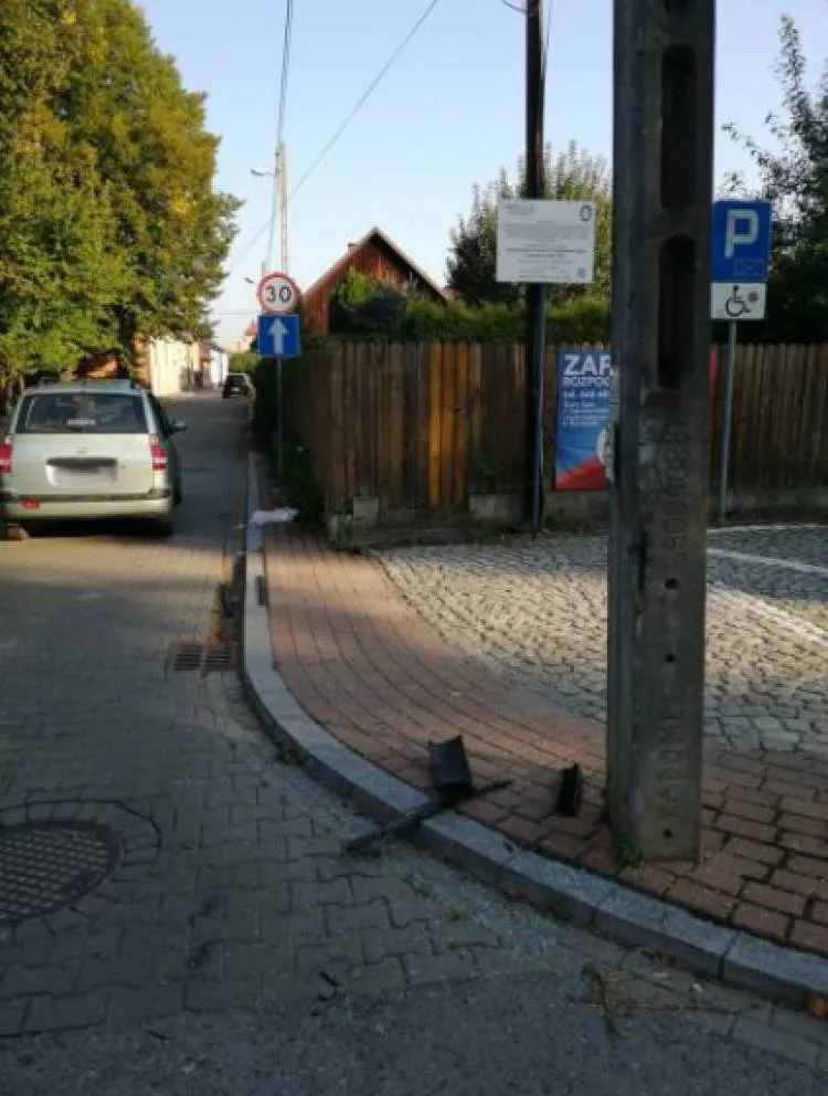 Stary Sącz. Kolizja na ul. Mickiewicza. Wśród poszkodowanych dziecko