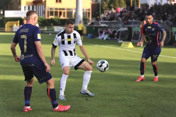 Sobotni mecz z Odrą Opole. Utracona w ostatniej minucie bramka i przegrana Sandecji