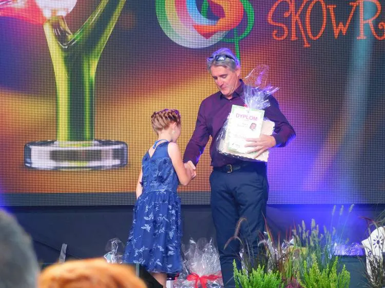 Na sądeckim rynku odbył się koncert finałowy XVII Międzynarodowego Festiwalu Piosenki Dziecięcej "Skowroneczek"